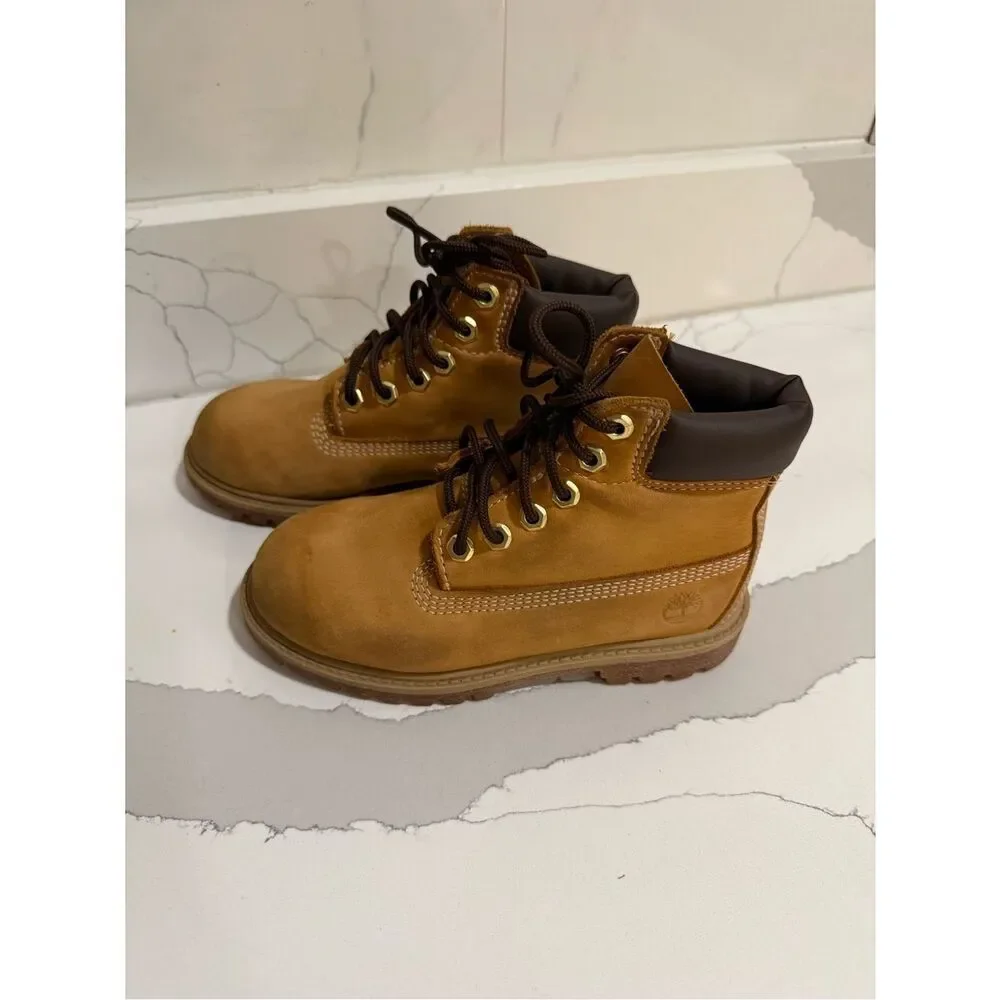 Timberland Classic Waterproof Wheat Nubuck 6” Boots | Boys 12